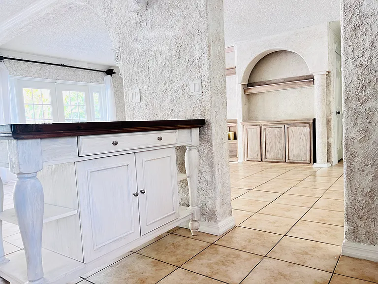 8249 101st Ct — Photo 18