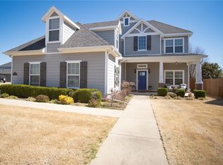 1014 Sloane Sq, Cave Springs, AR 72718