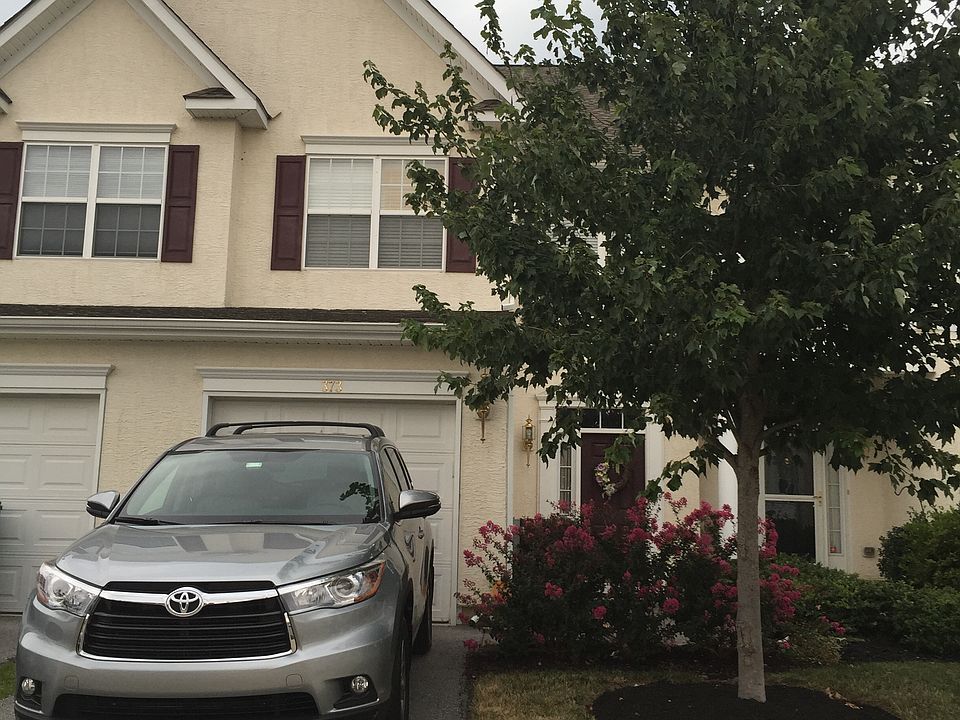 1st image of 373 Wilmore Dr