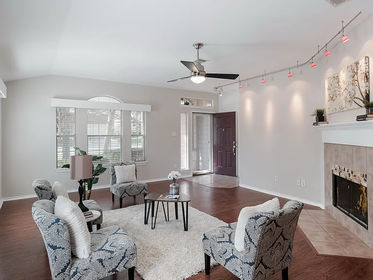 3706 Pinyon Pne — Photo 5