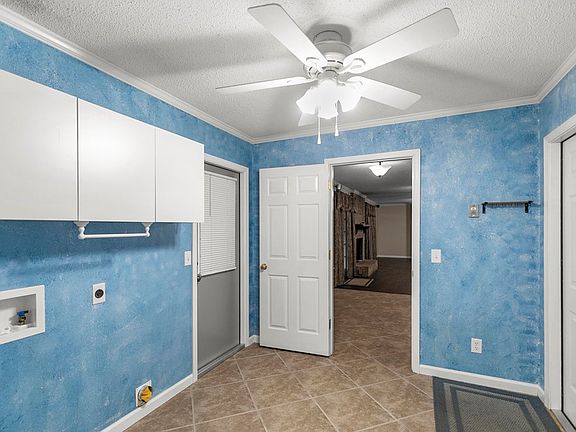 5th image of 607 Lakewood Dr