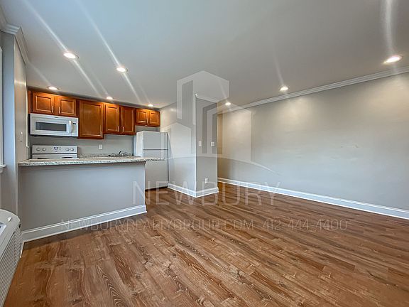 2nd image of 301 San Juan Dr #305-04