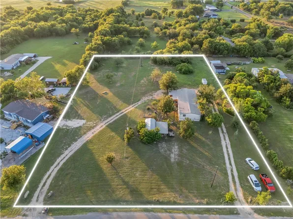 663 Peabody Rd, Bruceville Eddy, TX 76630