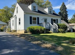 3389 Beaumont Ave, Ann Arbor, MI 48105