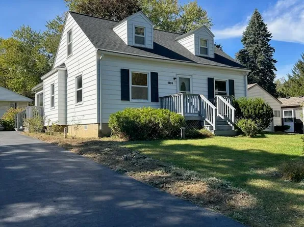 3389 Beaumont Ave, Ann Arbor, MI 48105