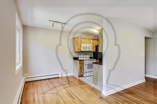 822 Seward St #3B — Photo 15