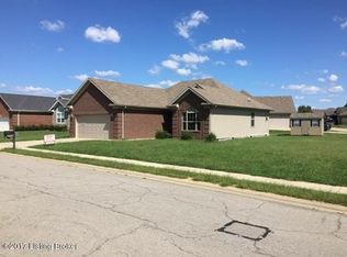 213 S Rushmore Dr, Vine Grove, KY 40175