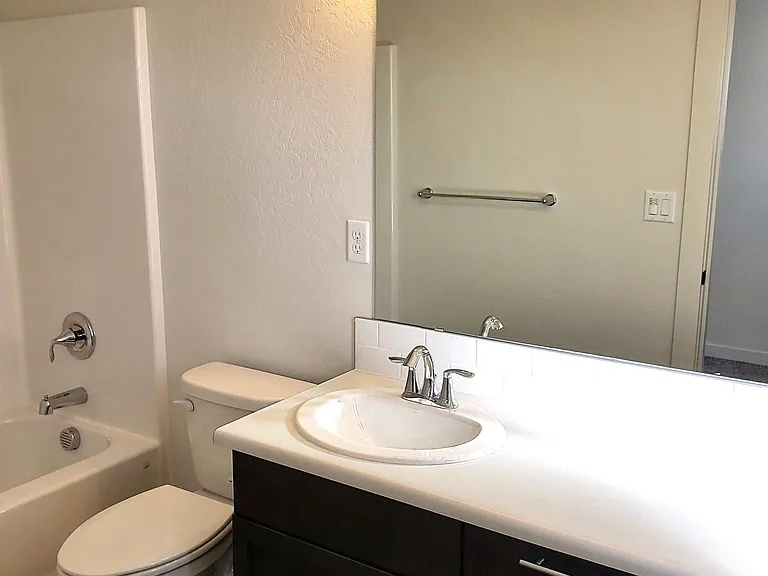 Upstairs hall bath