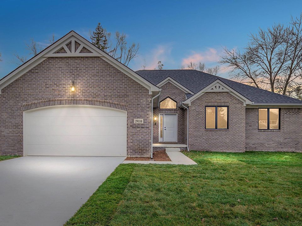 29110 Brooke Meadows Ct #2, New Baltimore, MI 48047 | MLS 