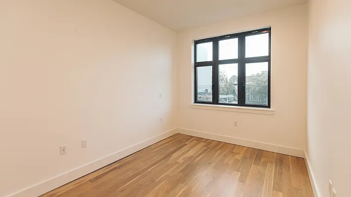 Rented by Nooklyn NYC LLC | media 32