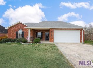 36029 Houmas House Ave, Denham Springs, LA 70706