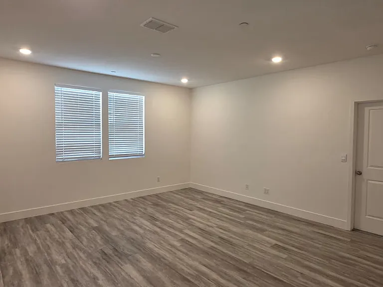 816 Loon St — Photo 13