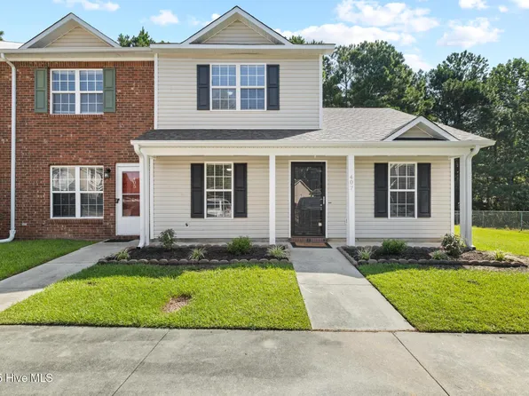 407 Meadowbrook Lane, Jacksonville, NC 28546