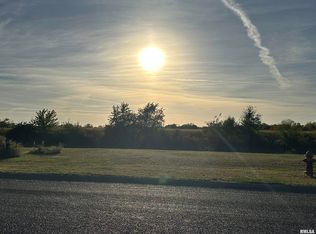 107 Sable Ln, Washington, IL 61571