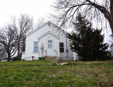 707 E 6th St, Wellsburg, IA, 50680