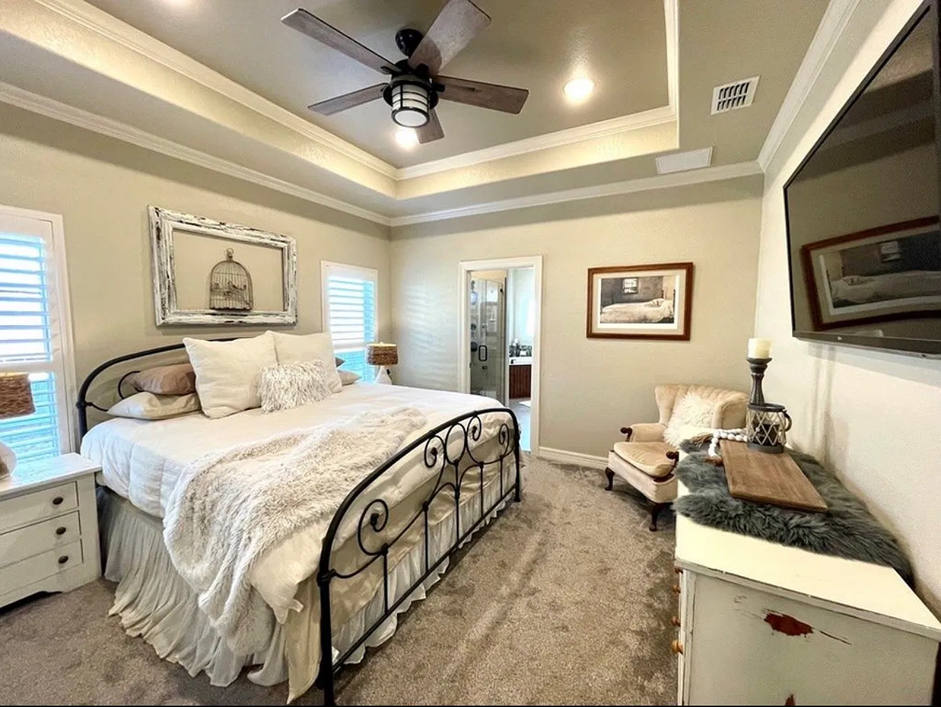 4 bed, 1813 sqft, $2,200 — Photo 4