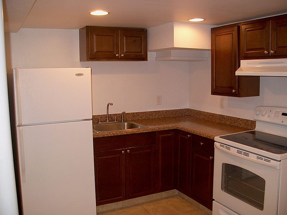 2nd image of 14 Wadsworth Ave