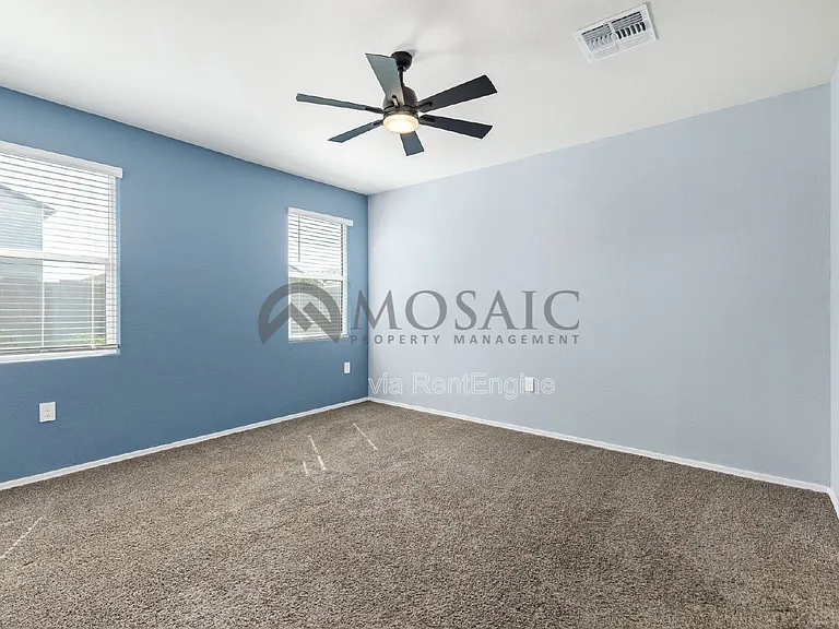 35349 W San Alvarez Ave — Photo 18