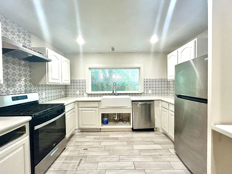 72 Bois D Arc St — Photo 10