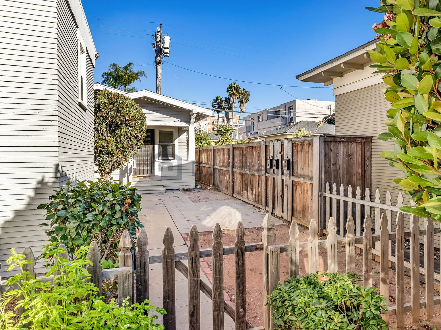 1 bed, 1.0 bath, 748 sqft, $3,145 — Photo 3
