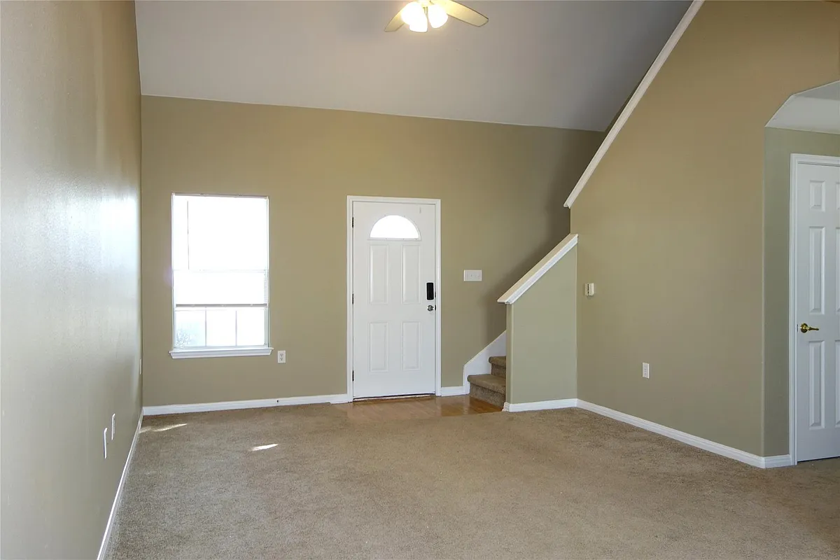 Building Photo - 6308 Perlita Dr