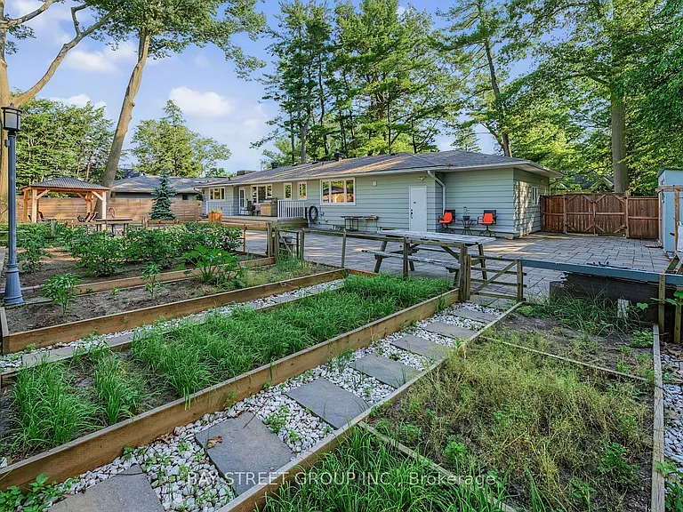 317 Wedgewood Dr — Photo 31
