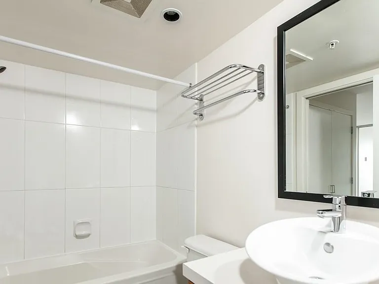151 W 2nd St #602 — Photo 8