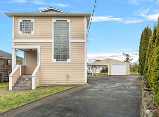 4054 34th Ave SW, Seattle, WA 98126