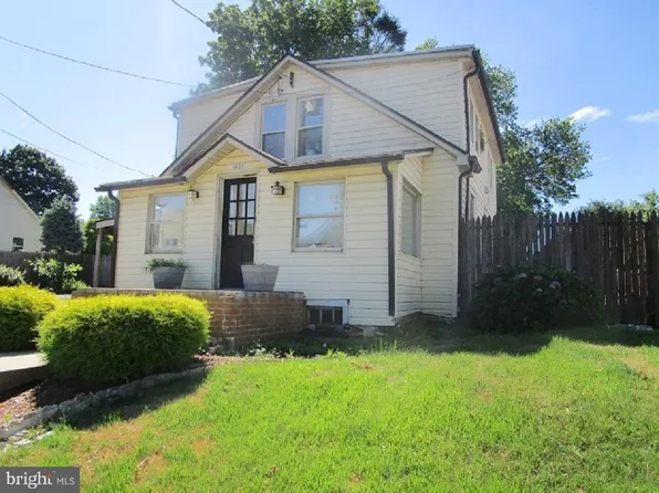 1825 Ritter Ave, Bristol, PA 19007