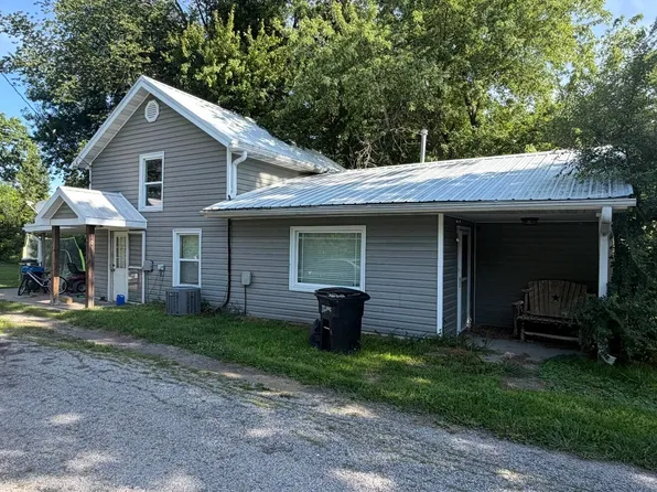 103 W Prairie St, Auxvasse, MO 65231