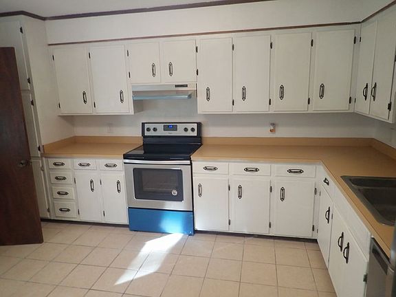 5th image of 9563 Sunnehanna Blvd