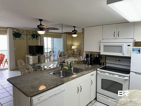 2nd image of 645 Plantation Rd #6507