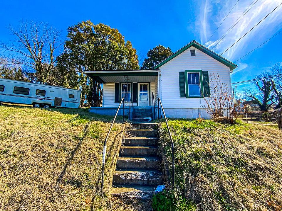 1st image of 1202 Wayles St