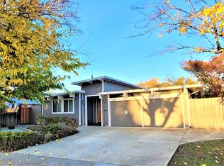 3885 Nelson Dr, Palo Alto, CA