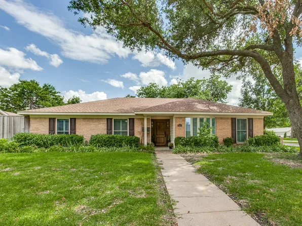 927 Sandalwood Ave, Richardson, TX 75080