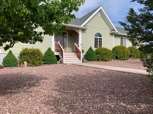 1137 S Skycrest Dr, Eagar, AZ 85925