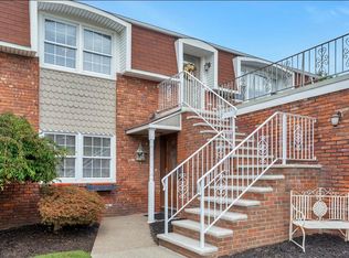 66 Calicooneck Rd, South Hackensack, NJ 07606