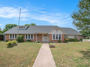 2940 Flamingo Cir, Southlake, TX 76092