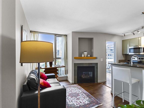 2nd image of 1068 Hornby St #1501