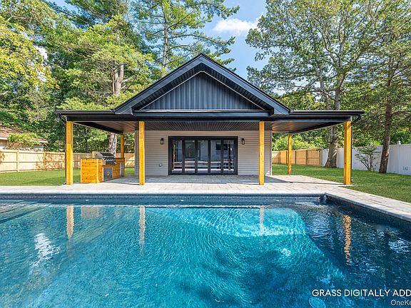 4th image of 3420 Rocky Point Road