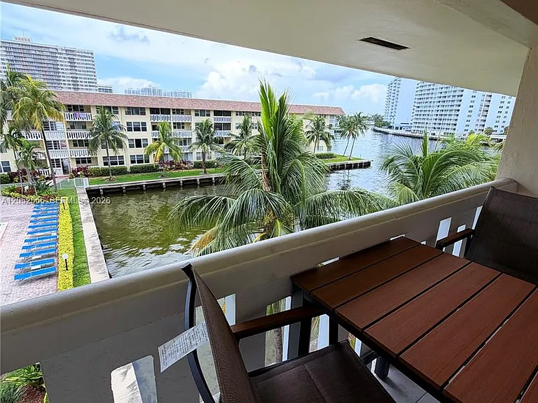 1889 S Ocean Dr #406 — Photo 15