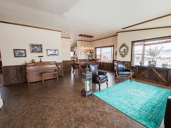 Formal living 2 bay windows