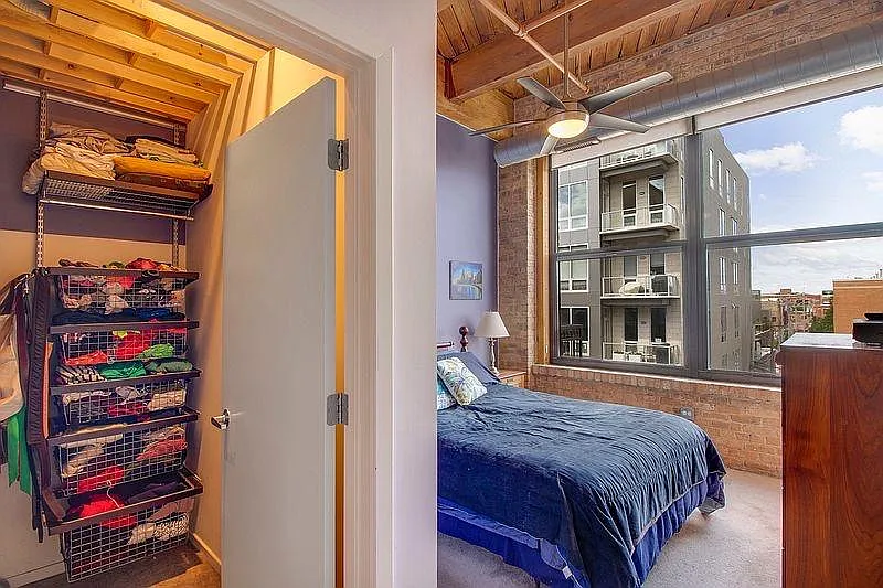 1 bed, 1.5 bath, 1035 sqft, $3,050 — Photo 4