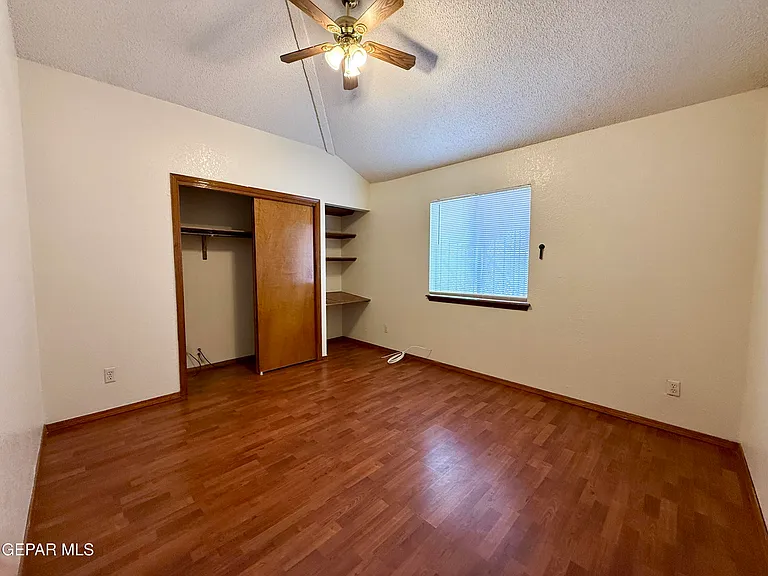 764 Colchester Dr — Photo 18