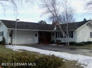 929 Vanburen Ave, Owatonna, MN 55060
