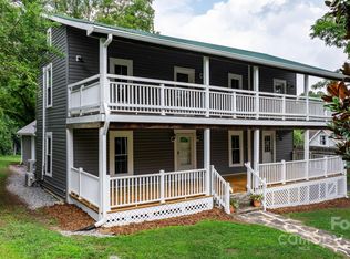 408 Ridge St NW, Lenoir, NC 28645