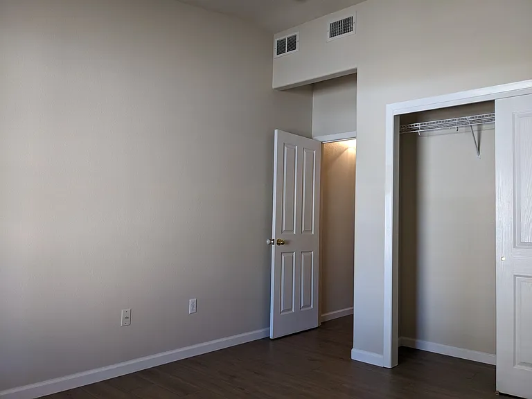 10436 Calle Rosa NW — Photo 29