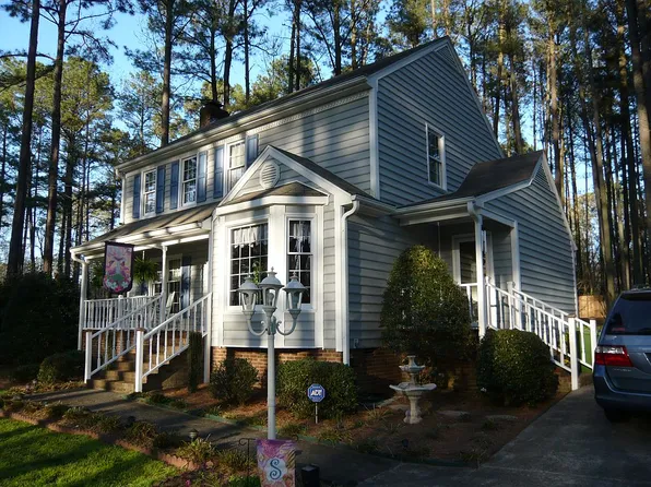 5013 Arrowspring Ln, Raleigh, NC 27610