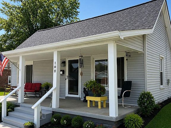 2nd image of 108 W Tuscany Ct