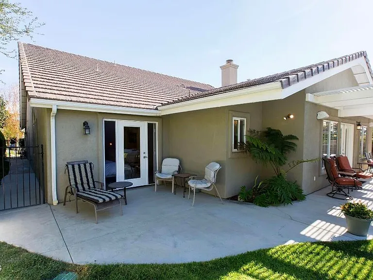 2225 Rutland Pl — Photo 10